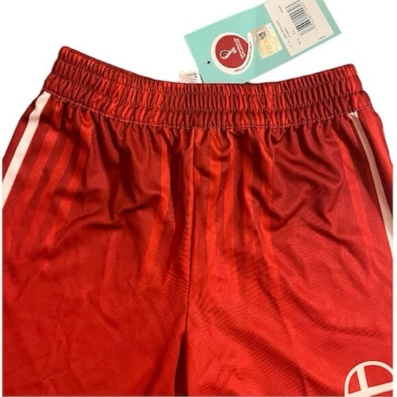 Kids FIFA World Cup Red Shorts - Picture 4 of 8
